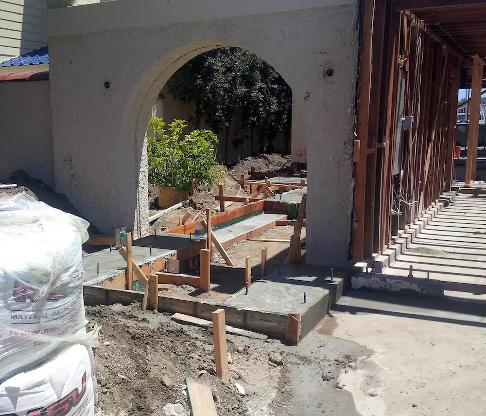 Lawyer for construction workers